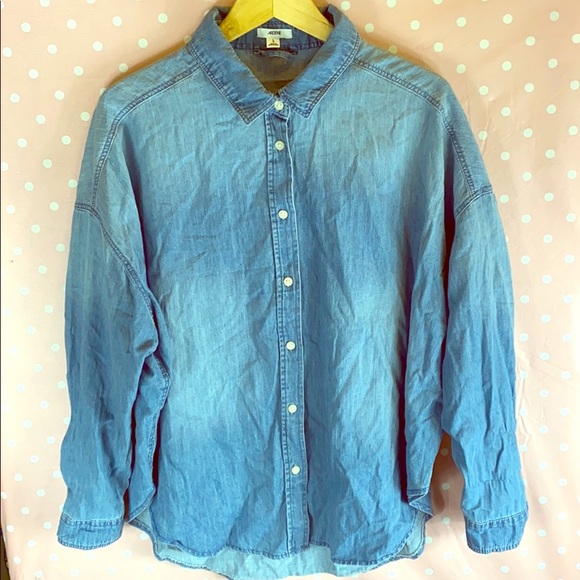 Ardene Tops - ⭐️ Large ardene denim shirt